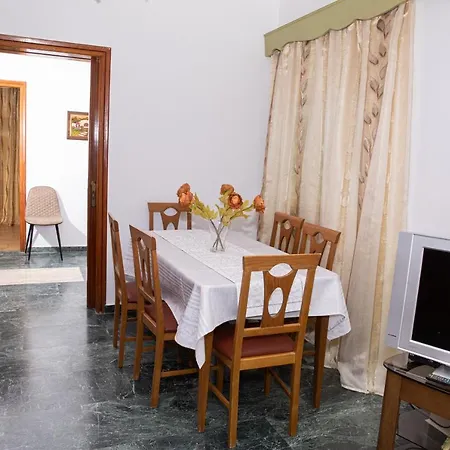 White Heaven Lakkíon