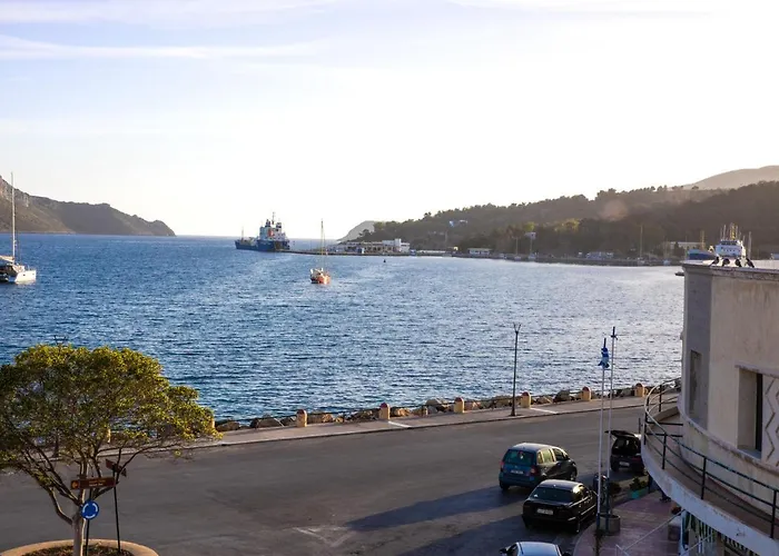 White Heaven * Lakkíon