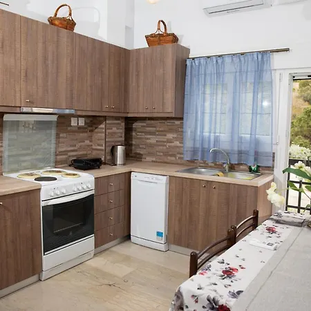 White Heaven Apartment Lakkion